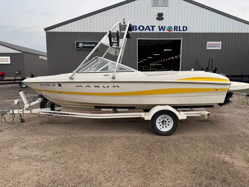 Slide: The Image of Maxum 1800 SR 2004 - 48