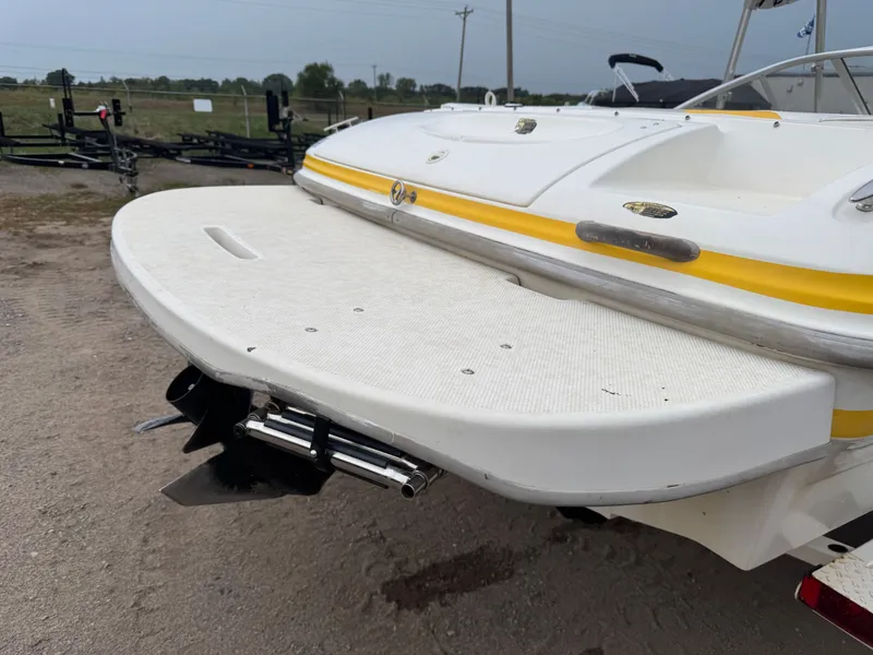 Slide: The Image of Maxum 1800 SR 2004 - 8