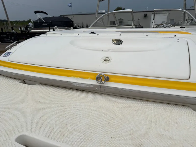 Slide: The Image of Maxum 1800 SR 2004 - 9