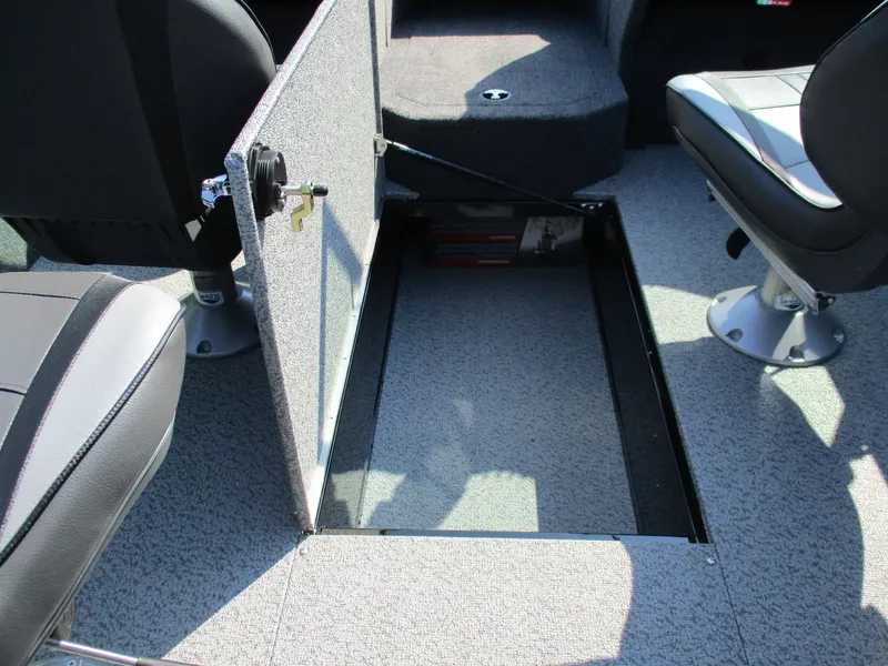 Slide: The Image of Lund 1875 Crossover XS 2026 - 9