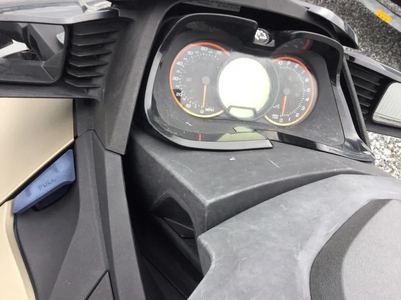 Slide: The Image of Sea-Doo GTX LTD 300 2017 - 4