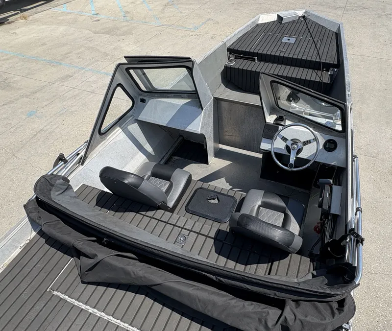 Slide: The Image of Aluminum 19 Aucoin 2001 - 6