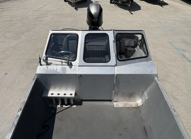 Slide: The Image of Aluminum 19 Aucoin 2001 - 7