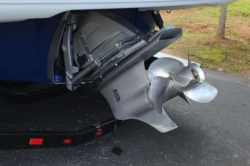 Slide: The Image of Crownline Boats Eclipse E255 2019 - 6