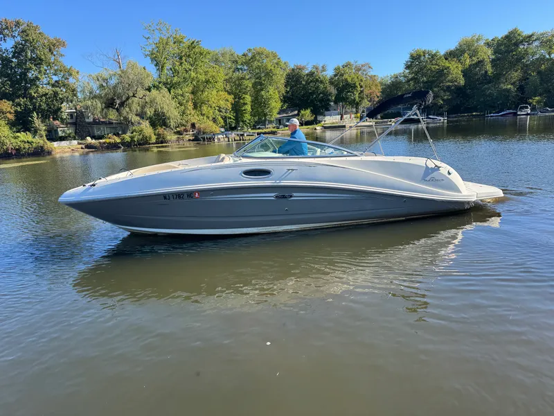 Slide: The Image of Sea Ray 260 SUNDECK 2009 - 2