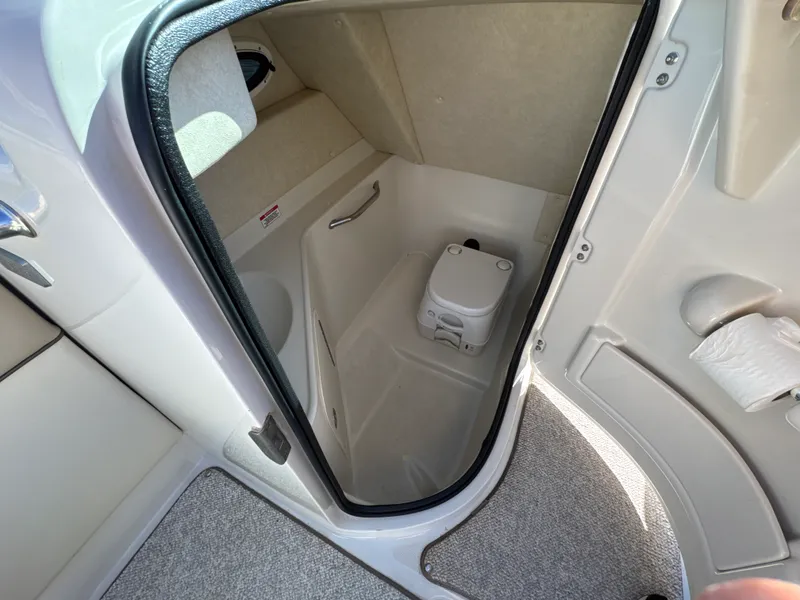 Slide: The Image of Sea Ray 260 SUNDECK 2009 - 20