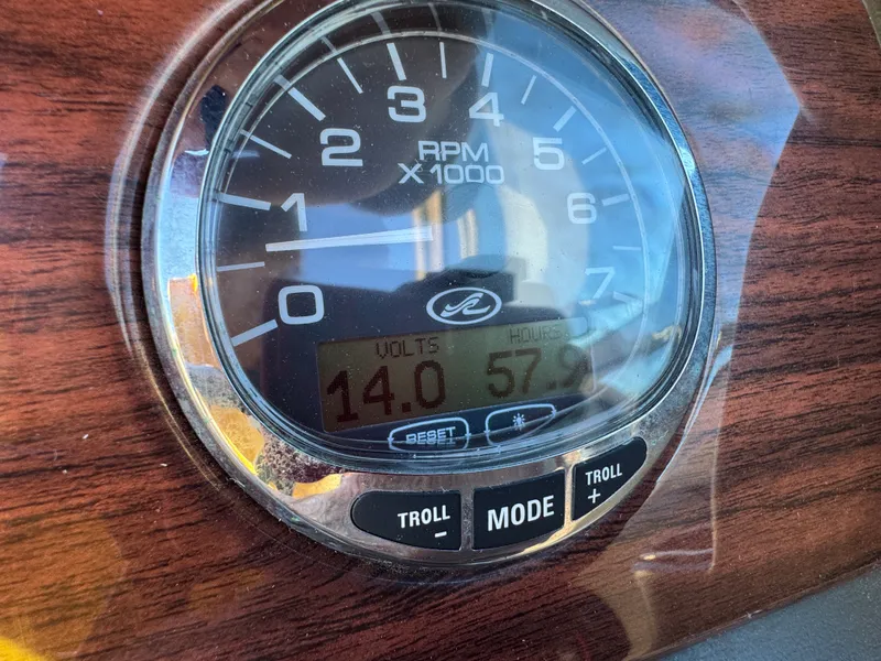 Slide: The Image of Sea Ray 260 SUNDECK 2009 - 6