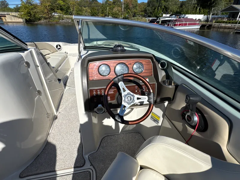 Slide: The Image of Sea Ray 260 SUNDECK 2009 - 8