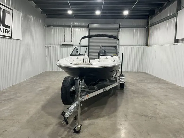 Slide: The Image of Stingray 191 DC 2026 - 2