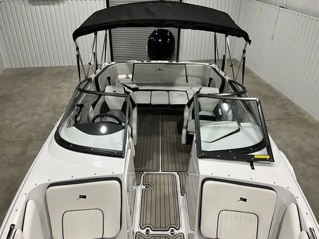 Slide: The Image of Stingray 231 DC 2026 - 10