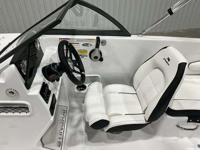 Slide: The Image of Stingray 172 DC 2026 - 18