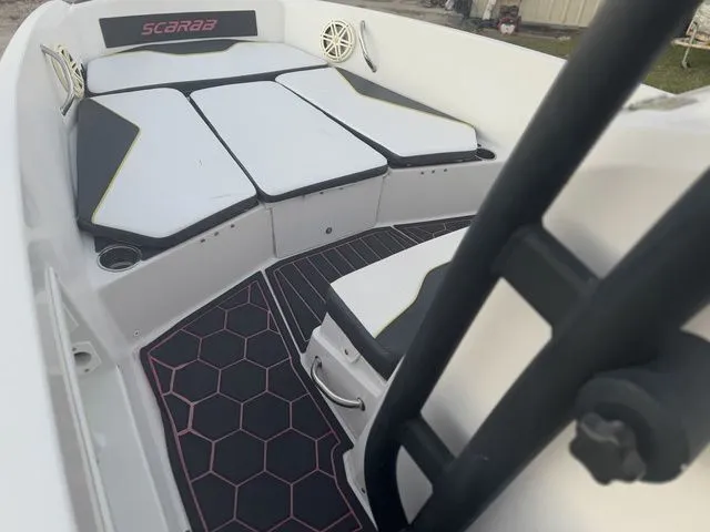 Slide: The Image of Scarab 195 Open ID 2018 - 18