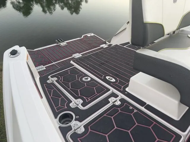 Slide: The Image of Scarab 195 Open ID 2018 - 33