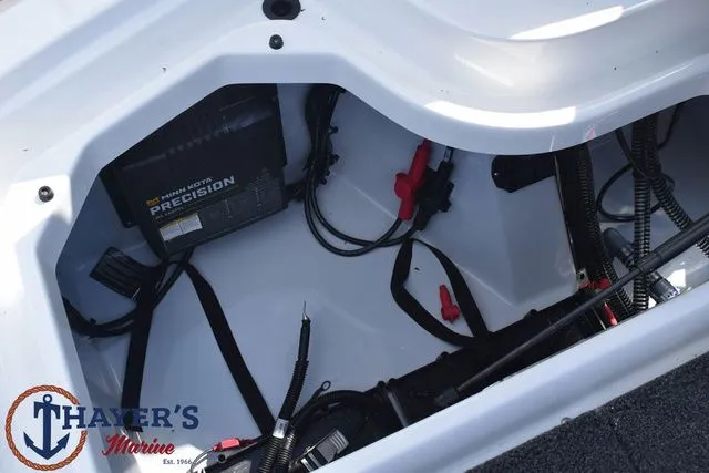 Slide: The Image of Ikon Boats VLE21 2026 - 23