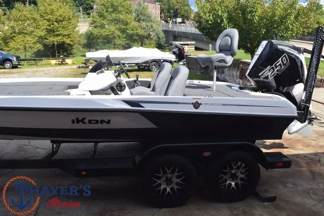 Slide: The Image of Ikon Boats VLE21 2026 - 27