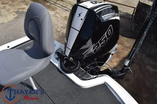 Slide: The Image of Ikon Boats VLE21 2026 - 5