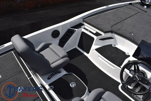 Slide: The Image of Ikon Boats VLE21 2026 - 9