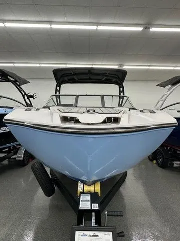 Slide: The Image of Yamaha 252SD 2026 - 2