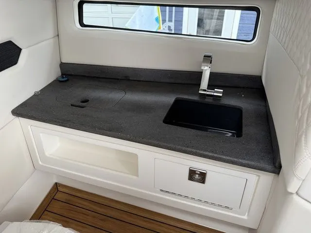 Slide: The Image of Cobalt R31 Sterndrive 2026 - 40