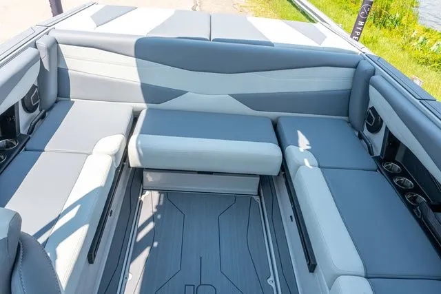 Slide: The Image of Axis Wake Research A225 2025 - 11