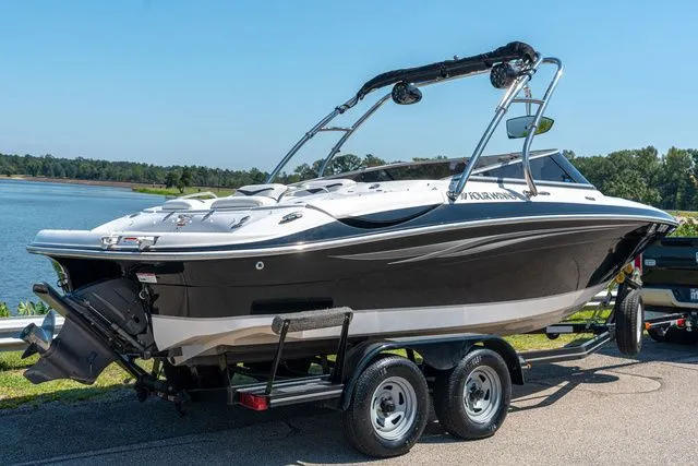 Slide: The Image of Four Winns H220 2008 - 12