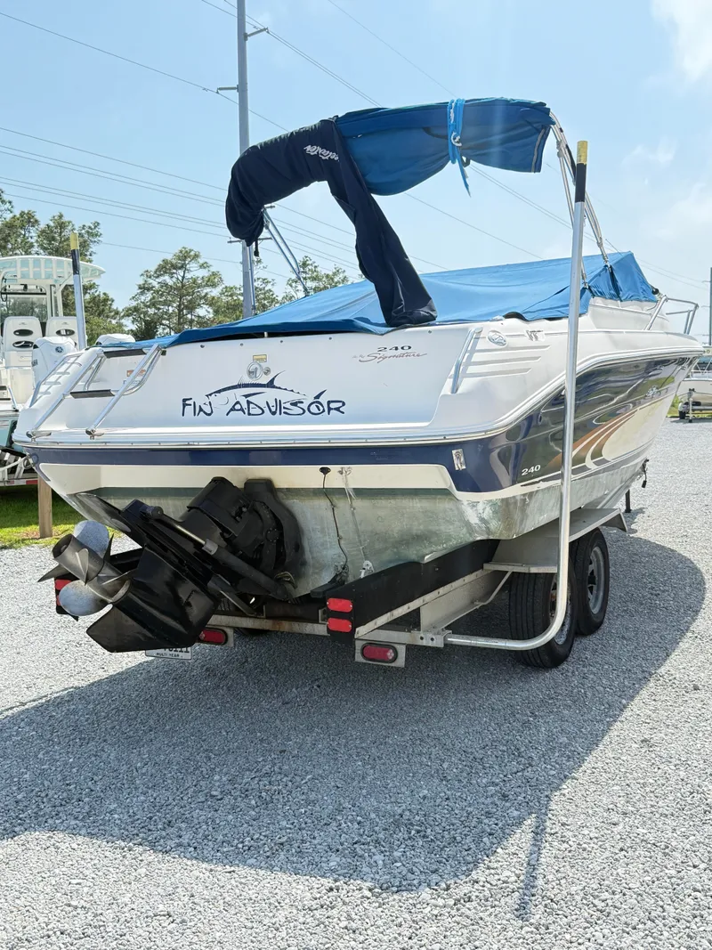 Slide: The Image of Sea Ray 240 Signature 1997 - 4