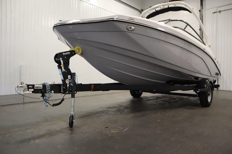 Slide: The Image of 2026 Yamaha Boats 195S on trailer in indoor storage facility. - 44