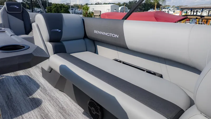 Slide: The Image of Bennington 20 S STERN RADIUS 2026 - 15