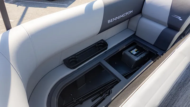 Slide: The Image of Bennington 20 S STERN RADIUS 2026 - 18