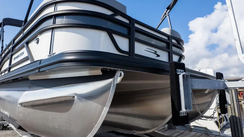 Slide: The Image of Bennington 20 S STERN RADIUS 2026 - 6