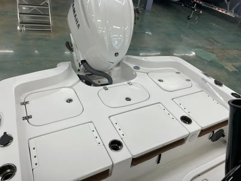 Slide: The Image of Sea Hunt BX 25 FS 2026 - 6