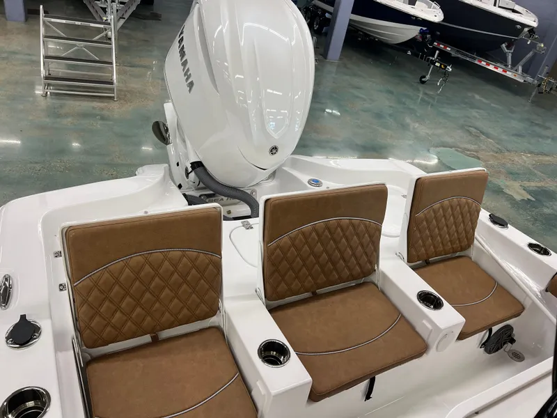 Slide: The Image of Sea Hunt BX 25 FS 2026 - 7