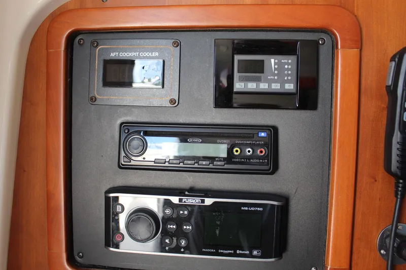 Slide: The Image of Grady-White Canyon 376 2016 - 32