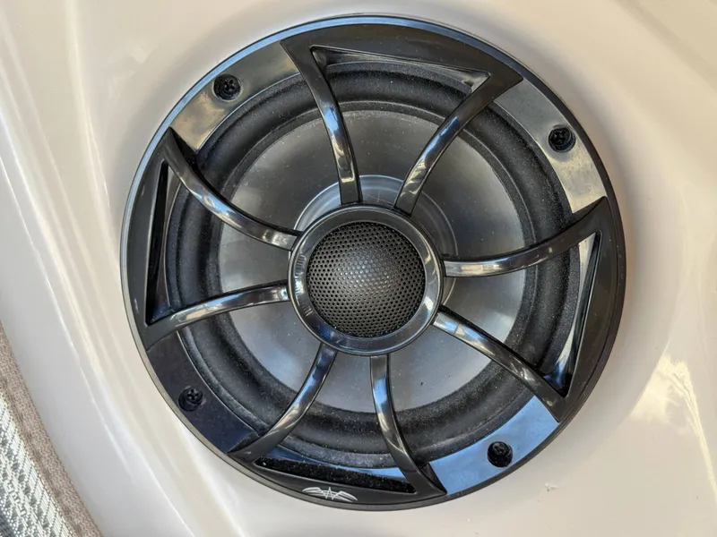 Slide: The Image of Premier 230 Sunsation Angler 2pt 2026 - 19