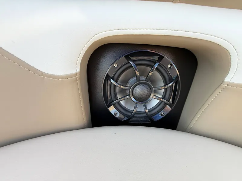 Slide: The Image of Premier 230 Sunsation Angler 2pt 2026 - 29