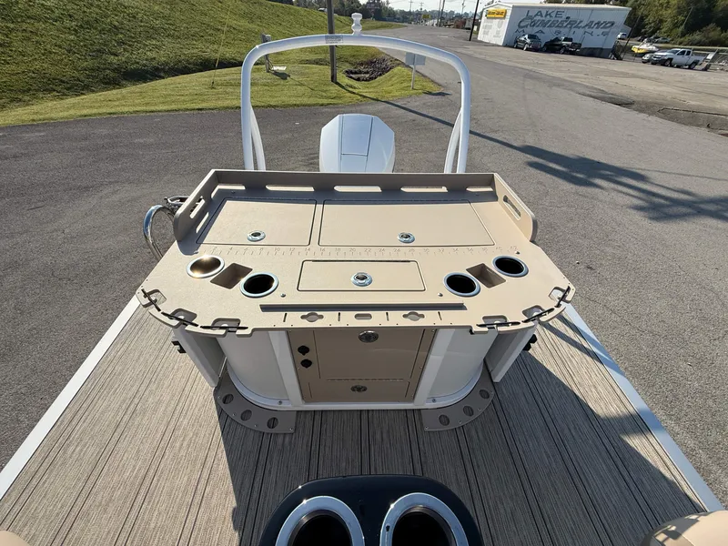 Slide: The Image of Premier 230 Sunsation Angler 2pt 2026 - 33