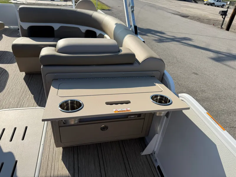 Slide: The Image of Premier 230 Sunsation Angler 2pt 2026 - 53