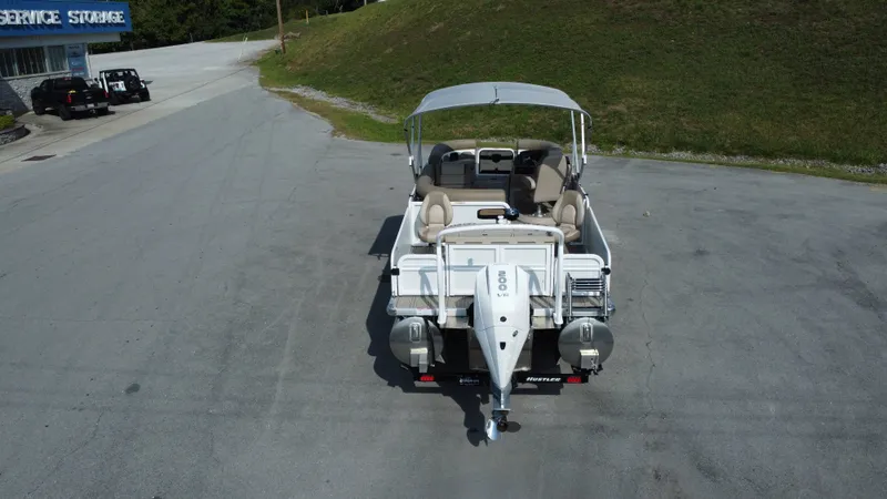 Slide: The Image of Premier 230 Sunsation Angler 2pt 2026 - 6