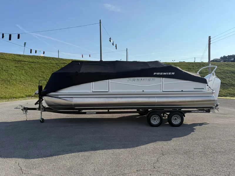 Slide: The Image of Premier 230 Sunsation Angler 2pt 2026 - 69