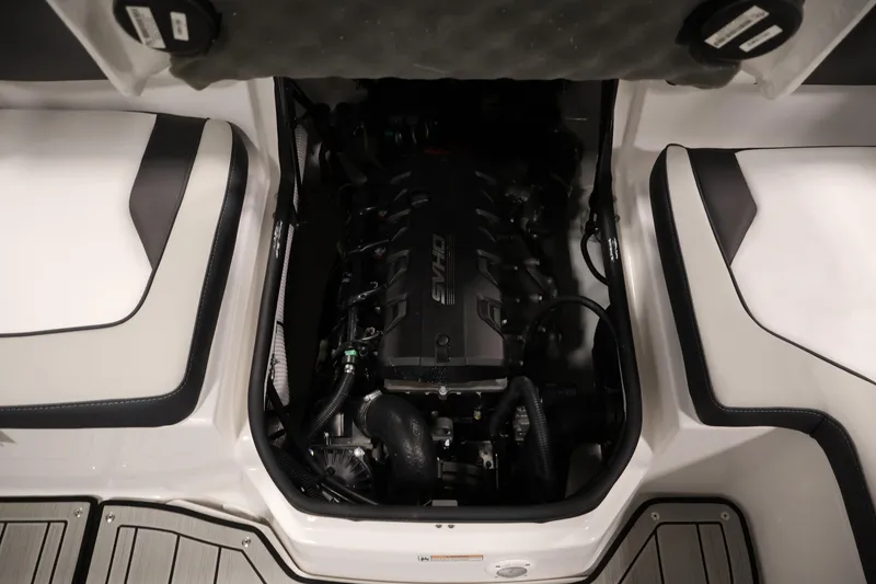 Slide: The Image of Engine compartment of 2026 Yamaha Boats 195S, showcasing sleek design and advanced engineering. - 32