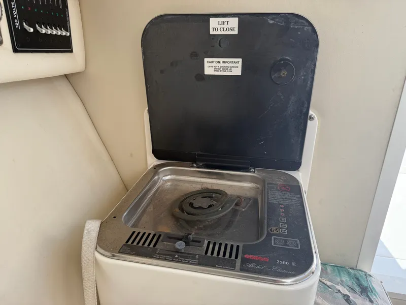 Slide: The Image of Marlago Fs 35 Center Console Cuddy 2001 - 16