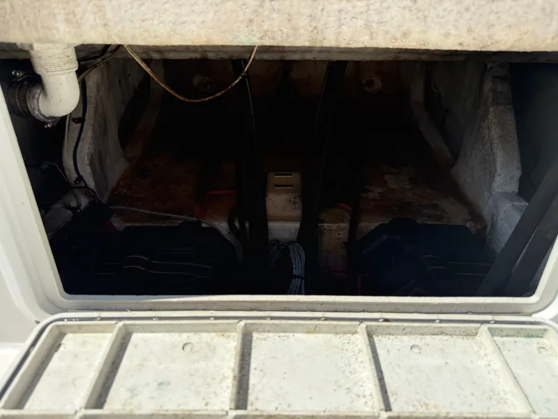 Slide: The Image of Marlago Fs 35 Center Console Cuddy 2001 - 28