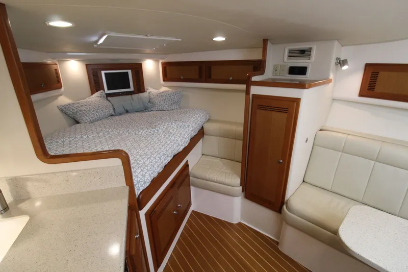 Slide: The Image of Cabo 32 Express 2005 - 42