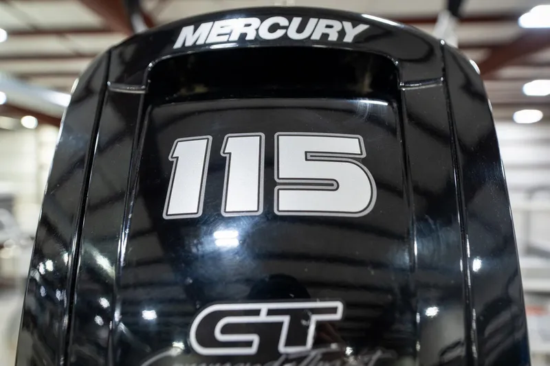 Slide: The Image of Mercury FourStroke engine on a 2021 Bennington 21 SLX boat at Reeder-Trausch Marine. - 53