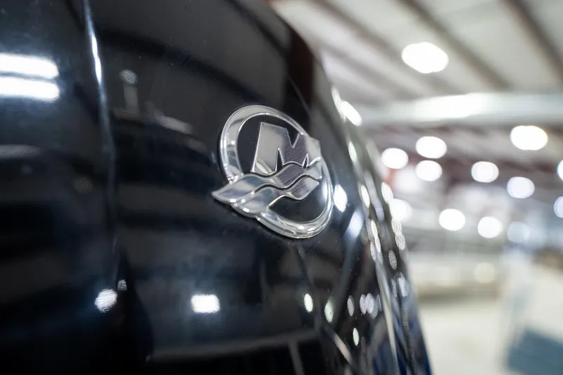 Slide: The Image of Mercury 115 outboard motor on 2021 Bennington 21 SLX boat, Reeder-Trausch Marine logo visible. - 54