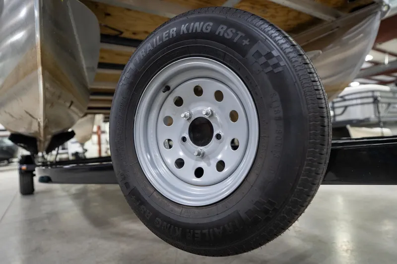 Slide: The Image of Heritage trailer for 2021 Bennington 21 SLX, displayed at Reeder Trausch Marine Indy. - 61