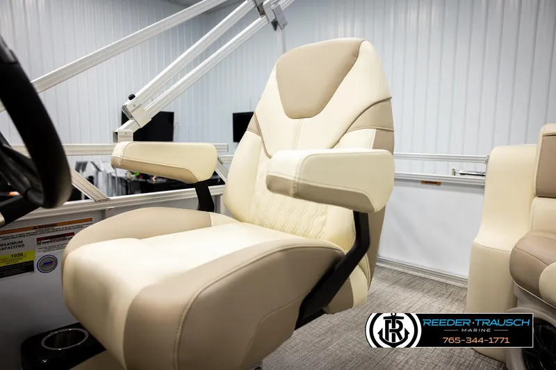Slide: The Image of Luxurious beige captain's chair in 2026 Avalon VEN CRB boat interior. - 35