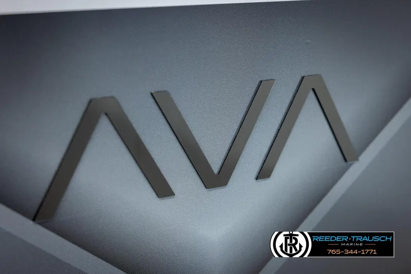Slide: The Image of 2026 Avalon VEN CRB logo on sleek metallic surface, Reeder-Trausch Marine branding. - 43