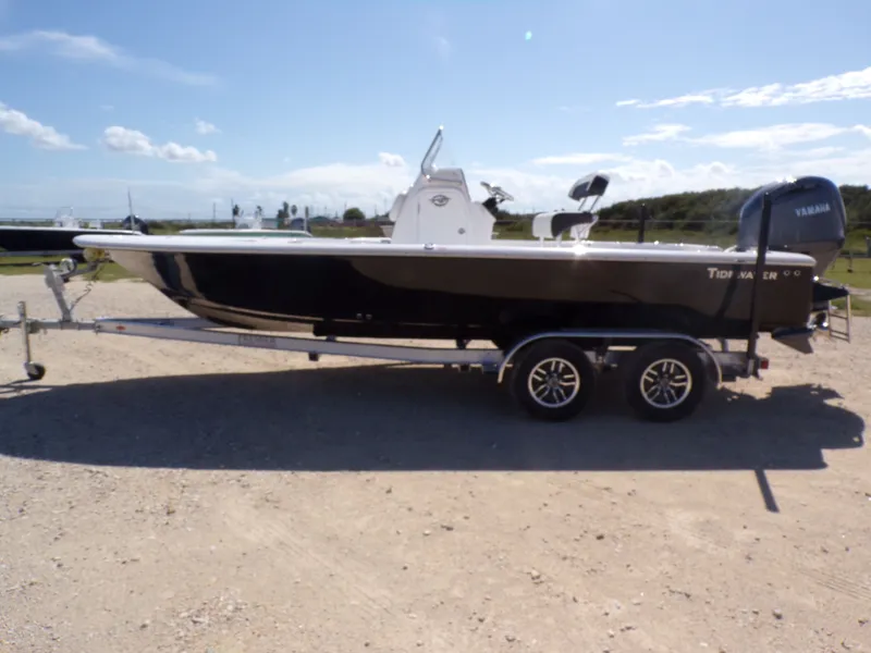 Slide: The Image of Tidewater 2110 Bay Max 2026 - 1