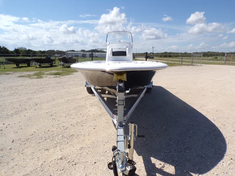 Slide: The Image of Tidewater 2110 Bay Max 2026 - 5